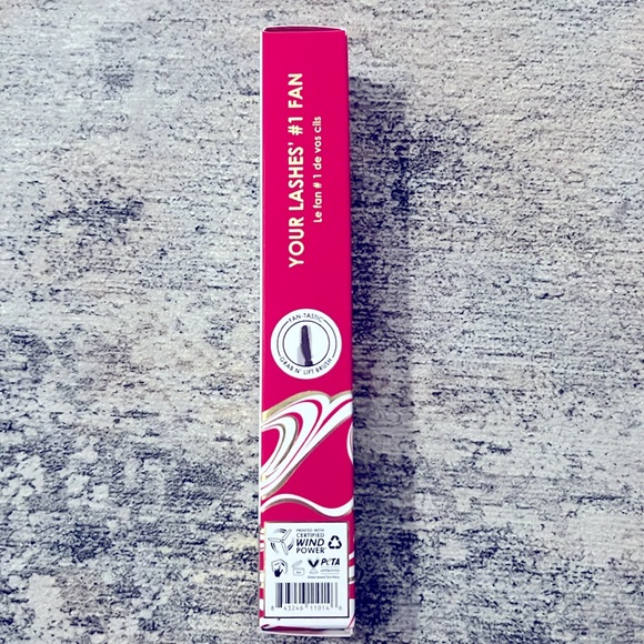 Grande Cosmetics Grande FANATIC Fanning & Curling Mascara - Picture 4 of 8